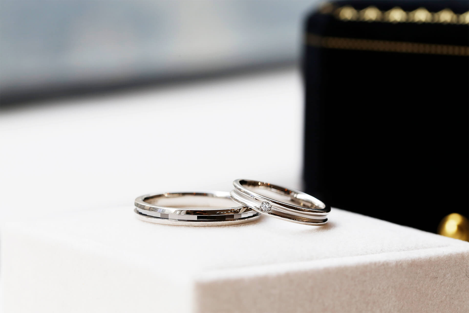 鉑金製作的結婚對戒