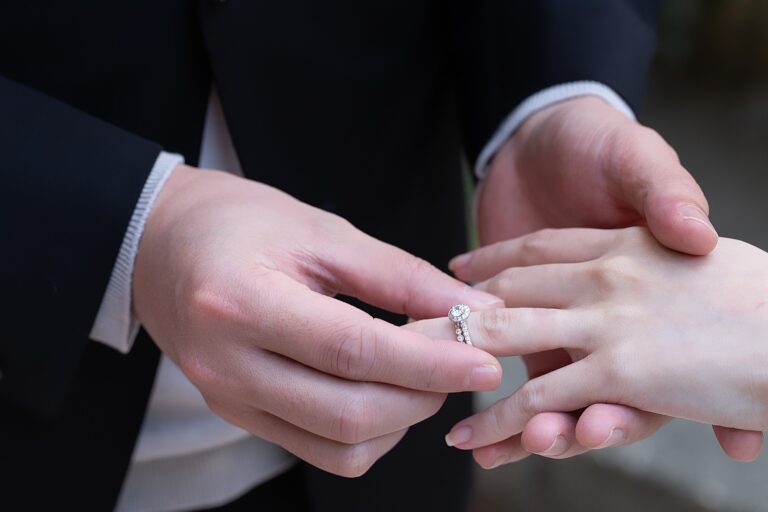 2026 最新求婚戒指價位怎麼抓?30 分、50 分、一克拉鑽戒價格解析 3 最新求婚戒指價位怎麼抓?30 分、50 分、一克拉鑽戒價格解析