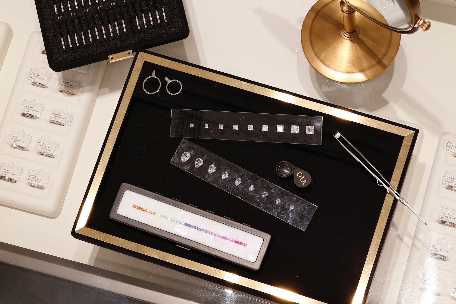 台中婚戒推薦|門市挑選指南與價格比較 7 先討論好:求婚戒與婚戒,你們想怎麼安排?