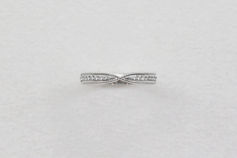 MEANT TO BE 珠邊款