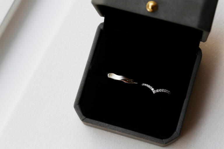鉑金製作的結婚對戒