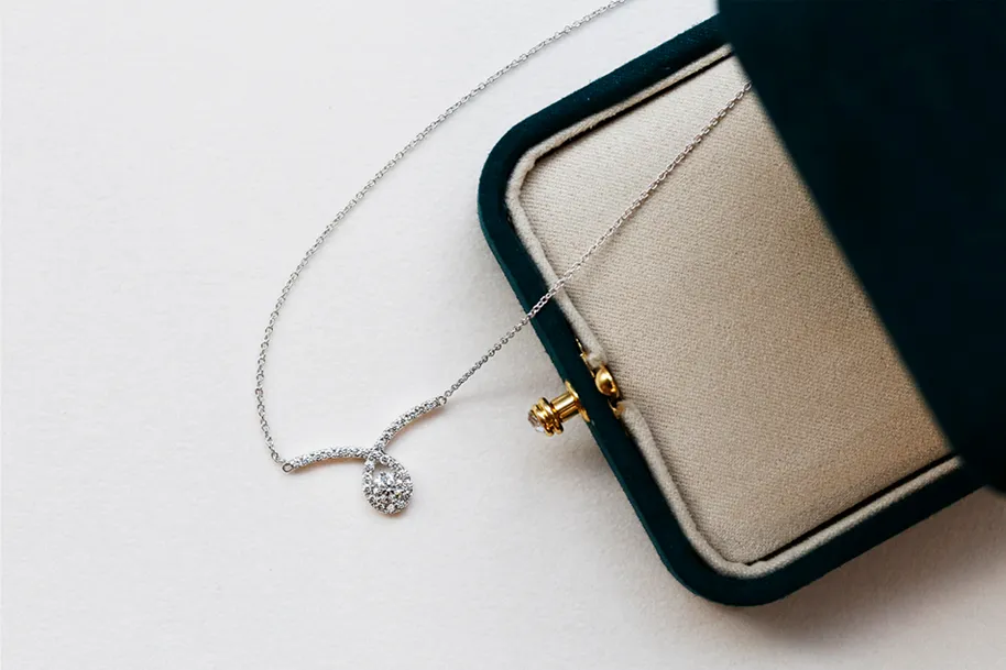 舊台翻新 story1 after 赫利珠寶