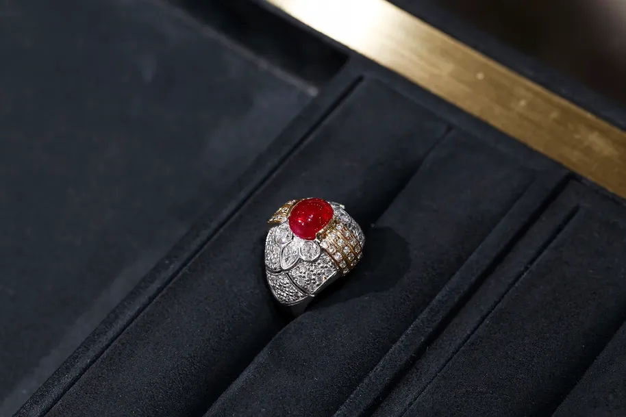 舊台翻新 story2 before 赫利珠寶